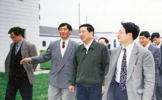 十二屆全國人大常委會(huì)副委員長張平 十二屆全國人大常委會(huì)副委員長張平